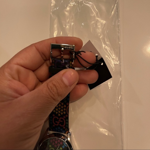 GUCCI Psychedelic G-Timeless Watch 38mm Unisex - Picture 5 of 14